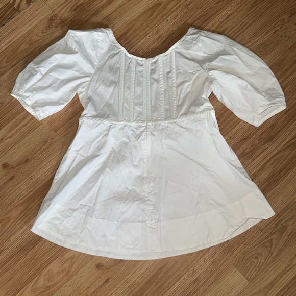 Tuckernuck Nealy White Puff Sleeve Blouse Size Medium - Picture 6 of 6